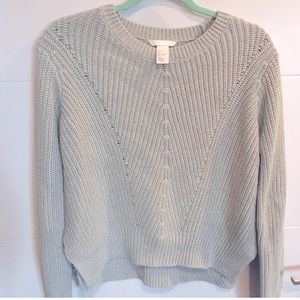 Mint green H&M sweater, slits on side, XS